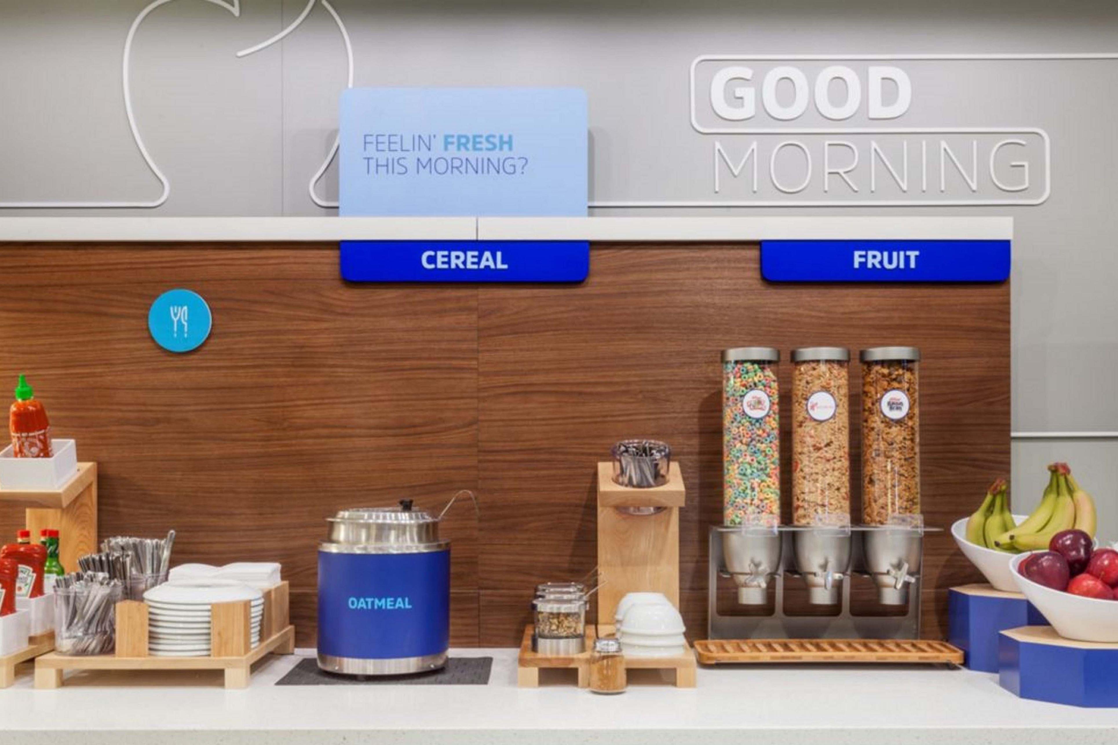 Holiday Inn Express Hutchison By Ihg Hutchinson Ngoại thất bức ảnh