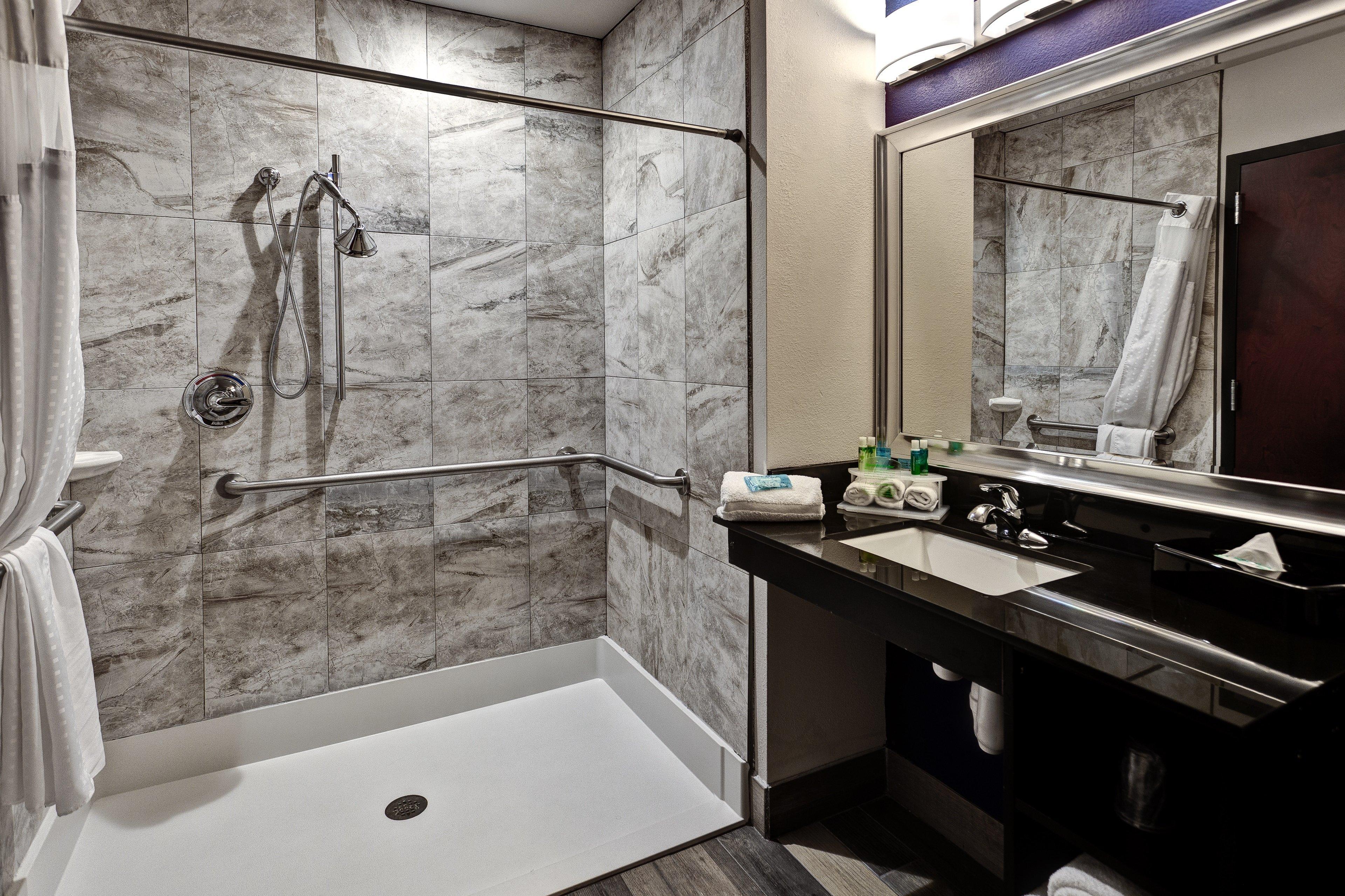 Holiday Inn Express Hutchison By Ihg Hutchinson Ngoại thất bức ảnh